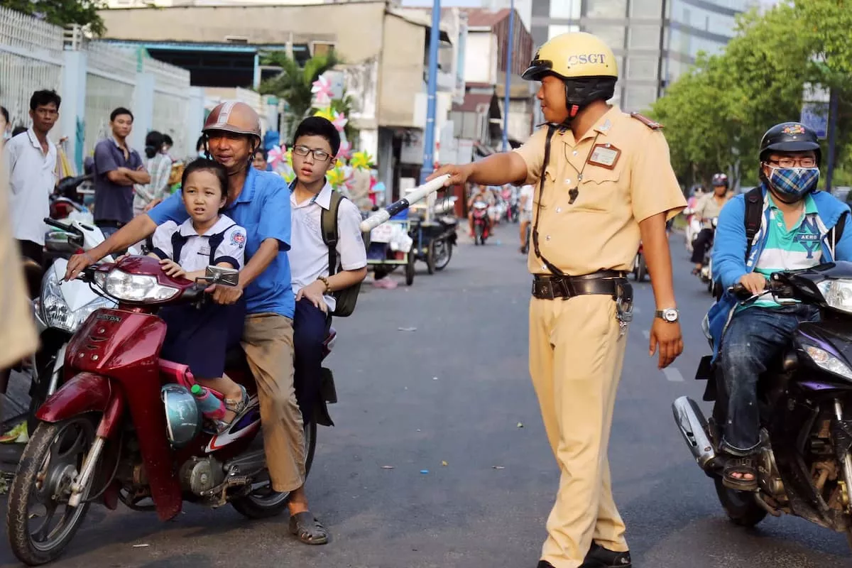 Công An Số Mấy? Mơ Thấy Công An Đánh Số Gì? 3 Mộng thấy công an giao thông